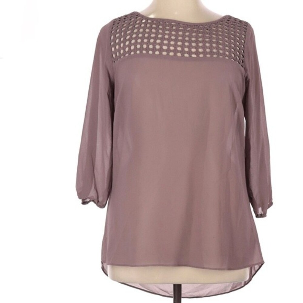 Maurice’s plus mauve crotched cutout drape back top size 2 (20/22)